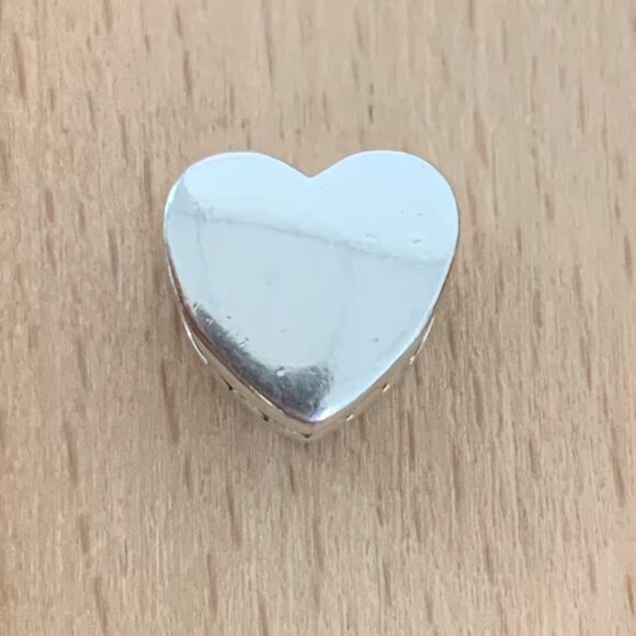 Pandora Poland Exclusive Exclusive Travel Heart Charm, S925 Silver Bracelets - Picture 2 of 4